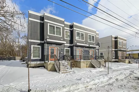 733 Bates, Grand Rapids, MI 49503