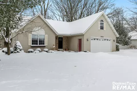 3524 Greenfield, Hamilton, MI 49419