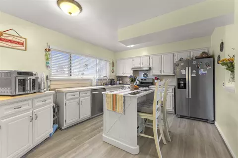 Kitchen - 2070 Serra, Sterling Heights, MI 48310 photo 1 of 5