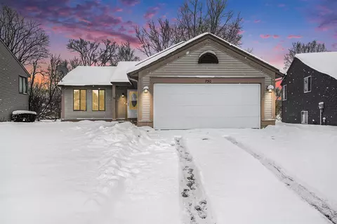 730 Hardwick, Grand Rapids, MI 49548