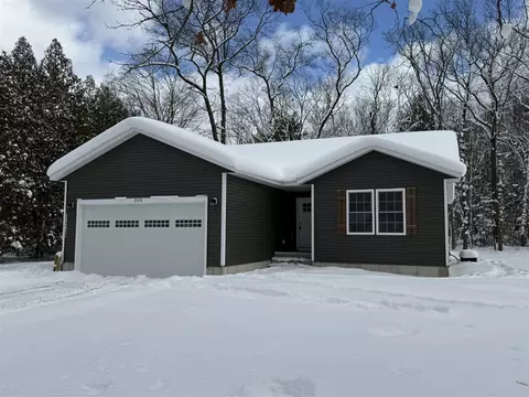 326 S Dangl, Muskegon, MI 49442