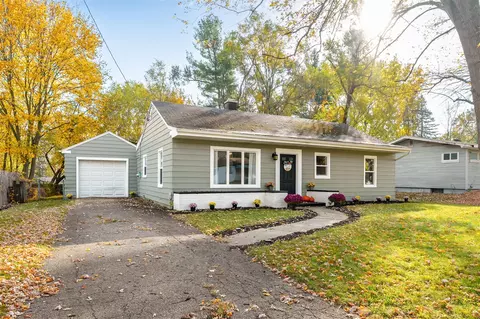 126 Lee, Battle Creek, MI 49017