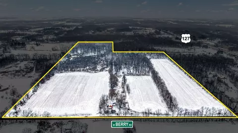 2484 W Berry Rd, Rives Junction, MI 49277