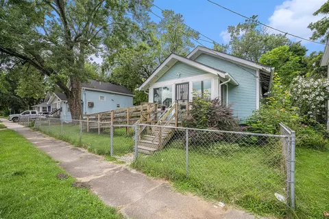 815 Woodward, Kalamazoo, MI 49007