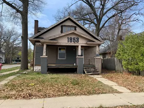 1853 Sanford, Muskegon, MI 49441