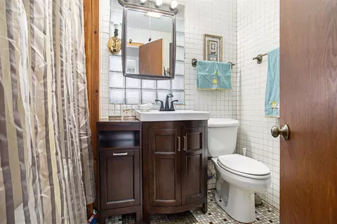 Bath - 4552 Baseline, Bellevue, MI 49021 photo 1 of 1
