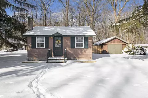 6899 Seminole, Coloma, MI 49038