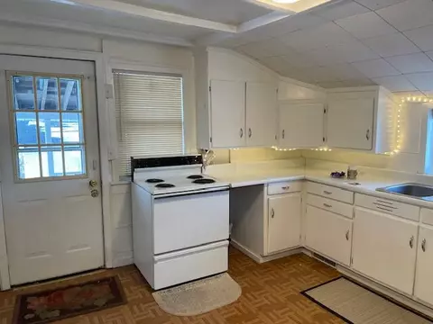 Kitchen - 438 Mill, Bronson, MI 49028 photo 2 of 3