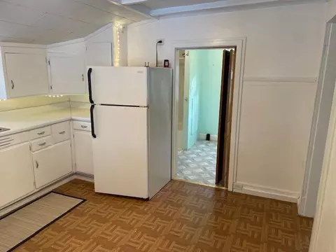 Entry Way - 438 Mill, Bronson, MI 49028 photo 1 of 1