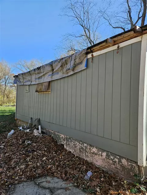 4950 Hogsback, Eaton Rapids, MI 48827 photo 5