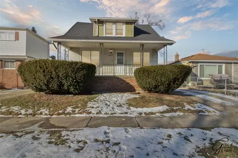 24577 Tuscany, Eastpointe, MI 48021
