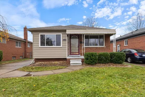 22704 Harmon, Saint Clair Shores, MI 48080