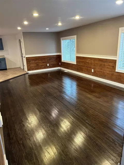Living - 876 E Michigan, Marshall, MI 49068 photo 1 of 2
