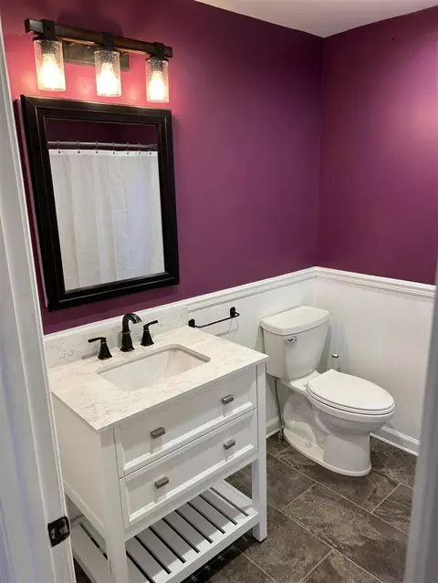 Bath - 876 E Michigan, Marshall, MI 49068 photo 1 of 2