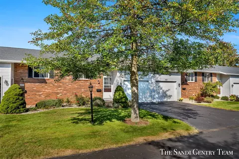 1515 Meadow #58, Grand Haven, MI 49417