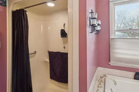 Bath - 602 Rust, Big Rapids, MI 49307 photo 5 of 8