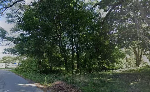 385 Burton, Benton Harbor, MI 49022