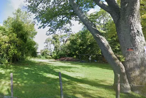 967 Hall, Benton Harbor, MI 49022