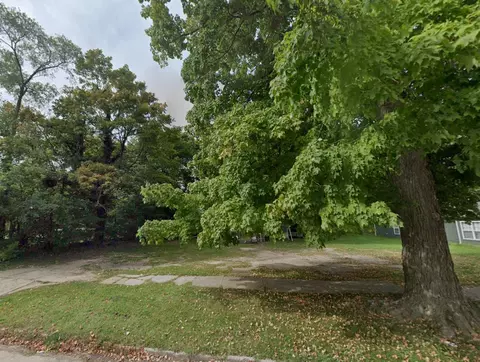 558 Heck, Benton Harbor, MI 49022