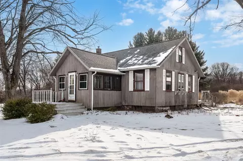 13853 Beadle Lk, Battle Creek, MI 49014