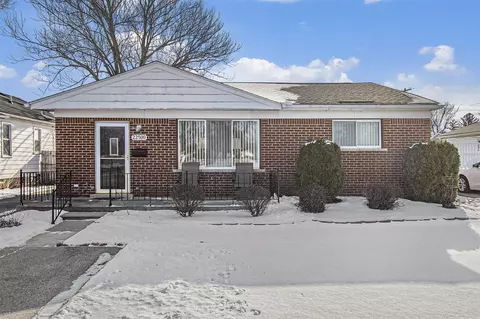 22500 12 Mile, Saint Clair Shores, MI 48081