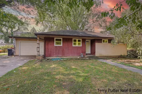 172 E 25th, Holland, MI 49423