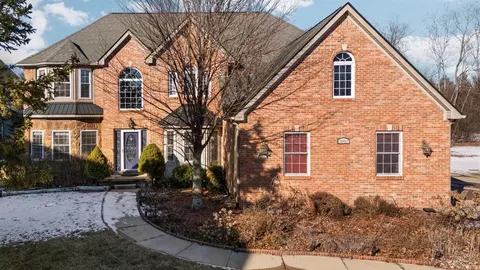 3867 Lake Pointe, Ann Arbor, MI 48108