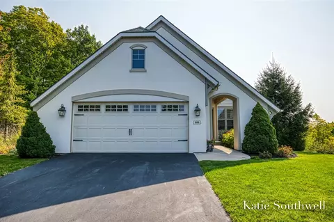 600 Enclave, Grand Rapids, MI 49546