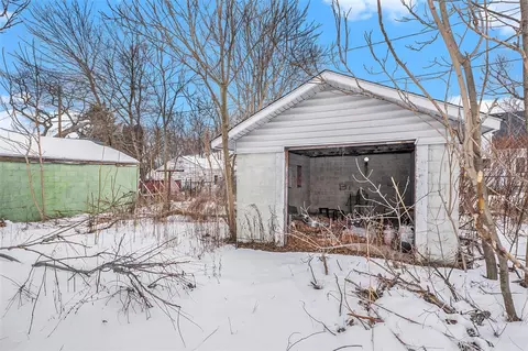 345 E Balltimore, Flint, MI 48505 photo 16