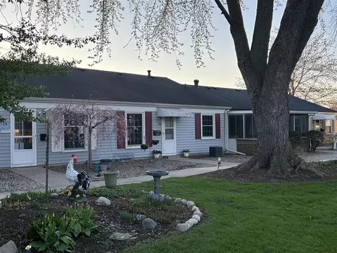 7728 Coachman, Jenison, MI 49428