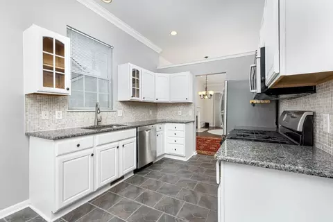 Kitchen - 3471 Huron Vw, Dexter, MI 48130 photo 3 of 4