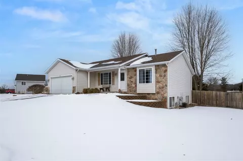 4856 Hathaway, Hastings, MI 49058