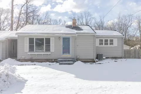 2228 Fairfield, Portage, MI 49002