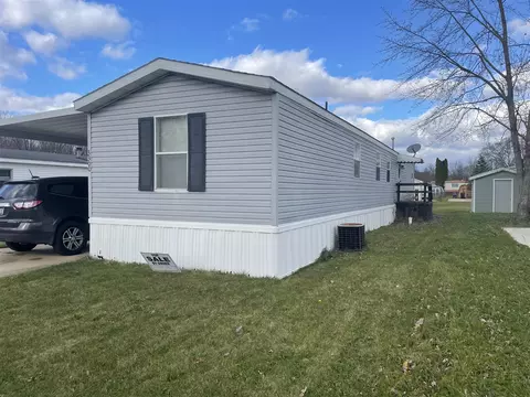 3300 Essingham, Jackson, MI 49201 photo 4