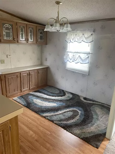 3300 Essingham, Jackson, MI 49201 photo 9