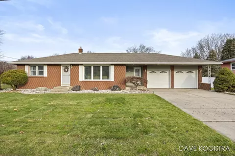 3085 Barry, Hudsonville, MI 49426