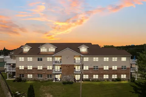 301 N N Lk #203, Cadillac, MI 49601