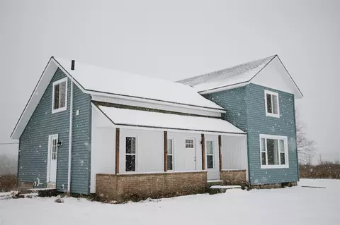 9296 18 Mile, Cedar Springs, MI 49319