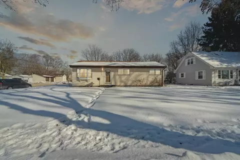 603 Prairie, Charlotte, MI 48813