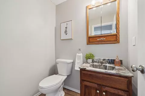 4154 Heathgate, Lansing, MI 48911 photo 18