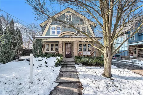 745 Gladstone, Grand Rapids, MI 49506