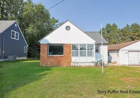 5357 Kalamazoo, Grand Rapids, MI 49508