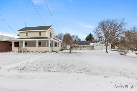 Exterior - 532 W Main, Stanton, MI 48888 photo 2 of 9