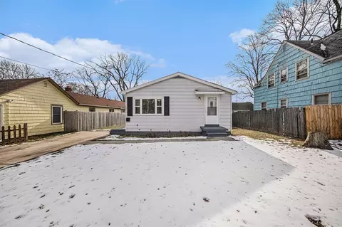 137 W Euclid, Jackson, MI 49203