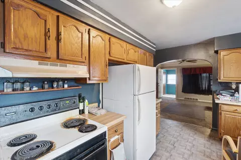 Kitchen - 1041 Nelson, Flint, MI 48503 photo 4 of 4