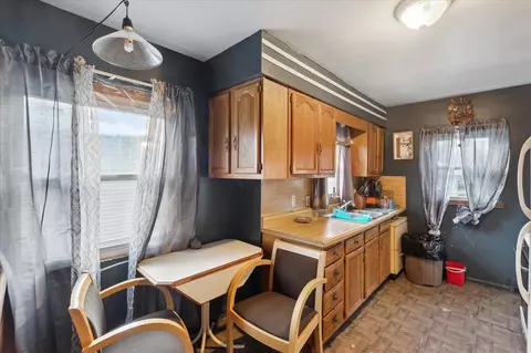 Kitchen - 1041 Nelson, Flint, MI 48503 photo 1 of 4
