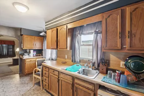 Kitchen - 1041 Nelson, Flint, MI 48503 photo 3 of 4