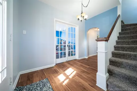 804 Morton, Belding, MI 48809 photo 9