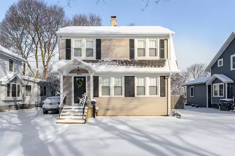 414 Creston, Kalamazoo, MI 49001