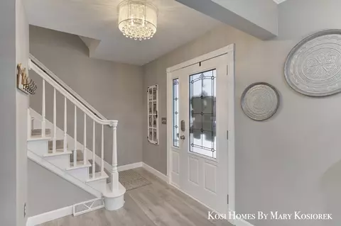Entry Way - 3016 Mccabe, Ada, MI 49301 photo 1 of 2
